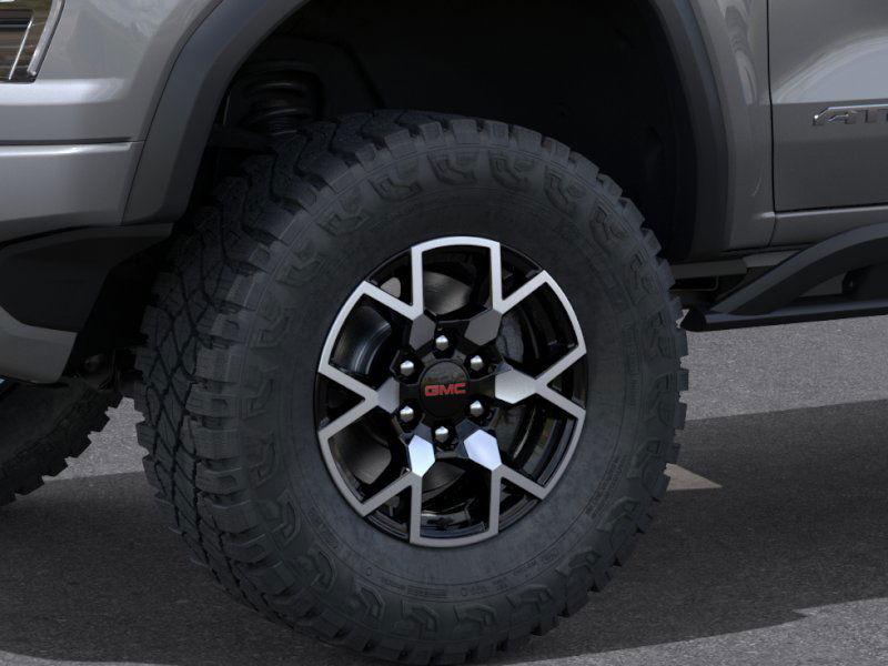 Gmc Canyon At4 Four Wheel Drive Crew Cab - Thumbnail 9