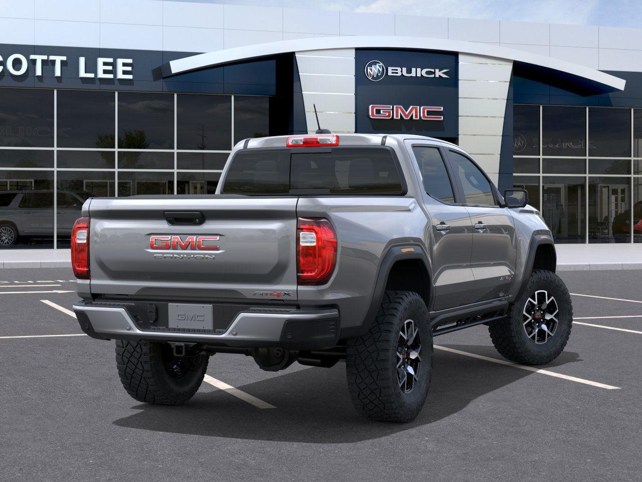 Gmc Canyon At4 Four Wheel Drive Crew Cab - Thumbnail 4