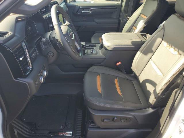 Gmc Sierra 1500 At4 Four Wheel Drive Crew Cab - Thumbnail 6