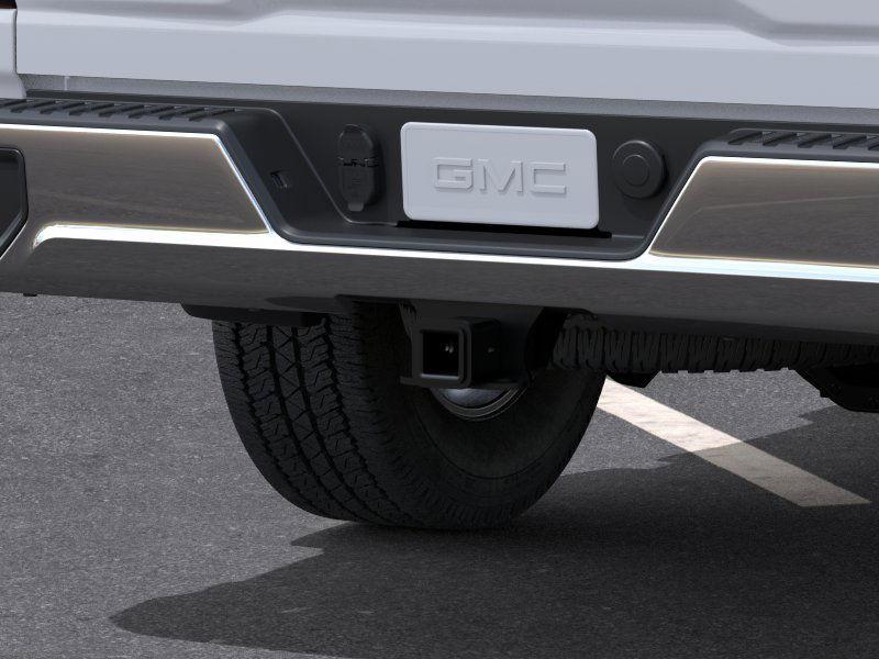 Gmc Sierra 2500 Hd Pro Four Wheel Drive Regular Cab - Thumbnail 14