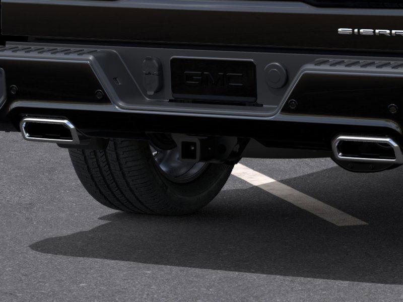 Gmc Sierra 1500 Denali Four Wheel Drive Crew Cab - Thumbnail 14