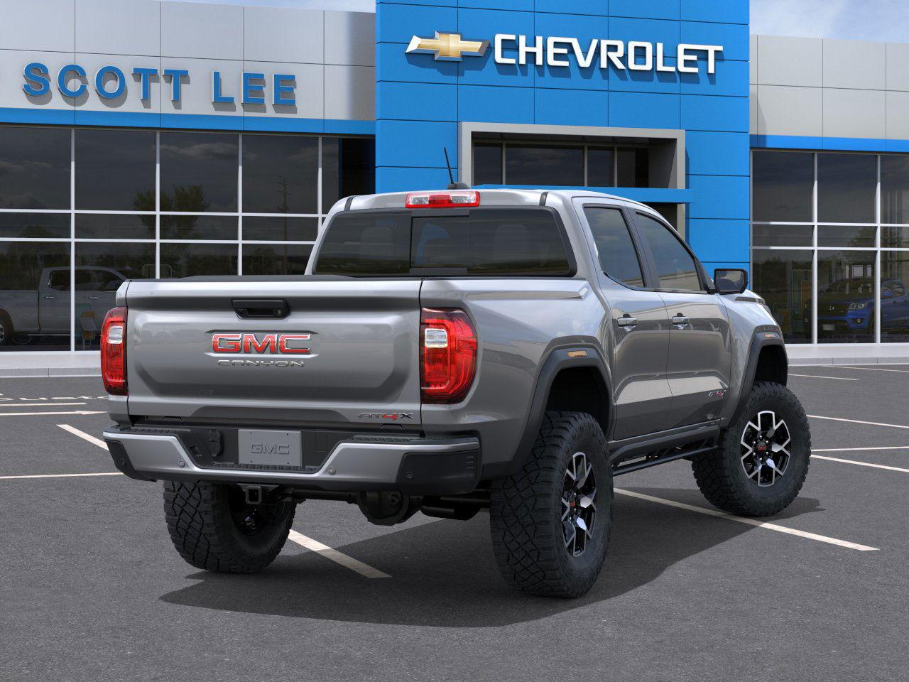 Gmc Canyon At4X Four Wheel Drive Crew Cab - Thumbnail 4