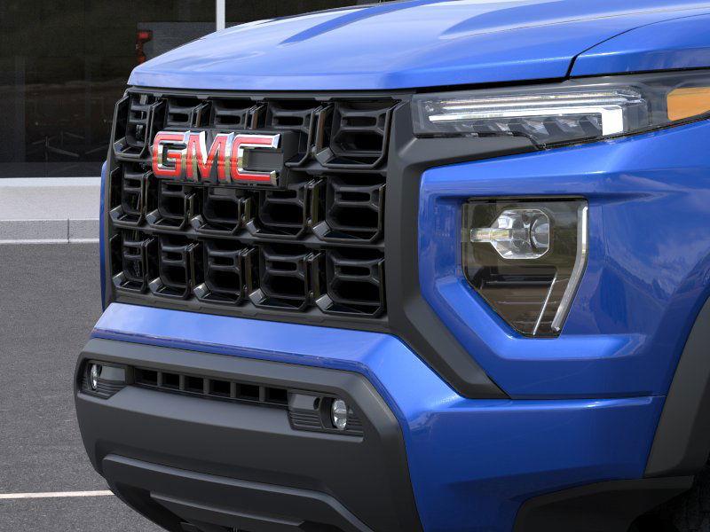 Gmc Canyon Elevation Four Wheel Drive Crew Cab - Thumbnail 13
