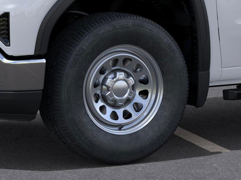 Gmc Sierra 1500 Pro Four Wheel Drive Double Cab - Thumbnail 9