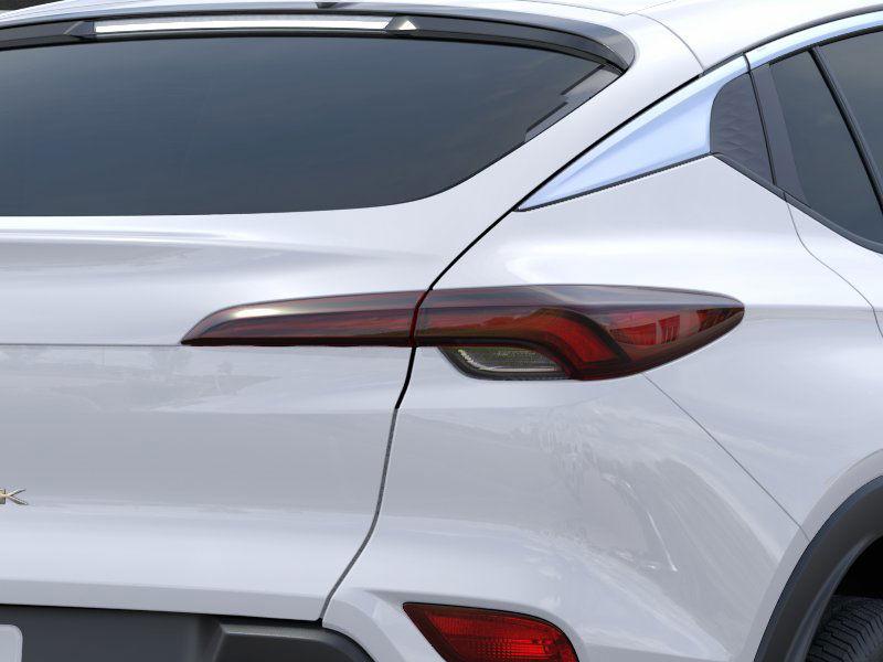 Buick Envista Preferred Front Wheel Drive Suv - Thumbnail 11