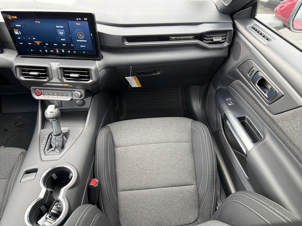 Ford Mustang Ecoboost® Fastback - Thumbnail 20