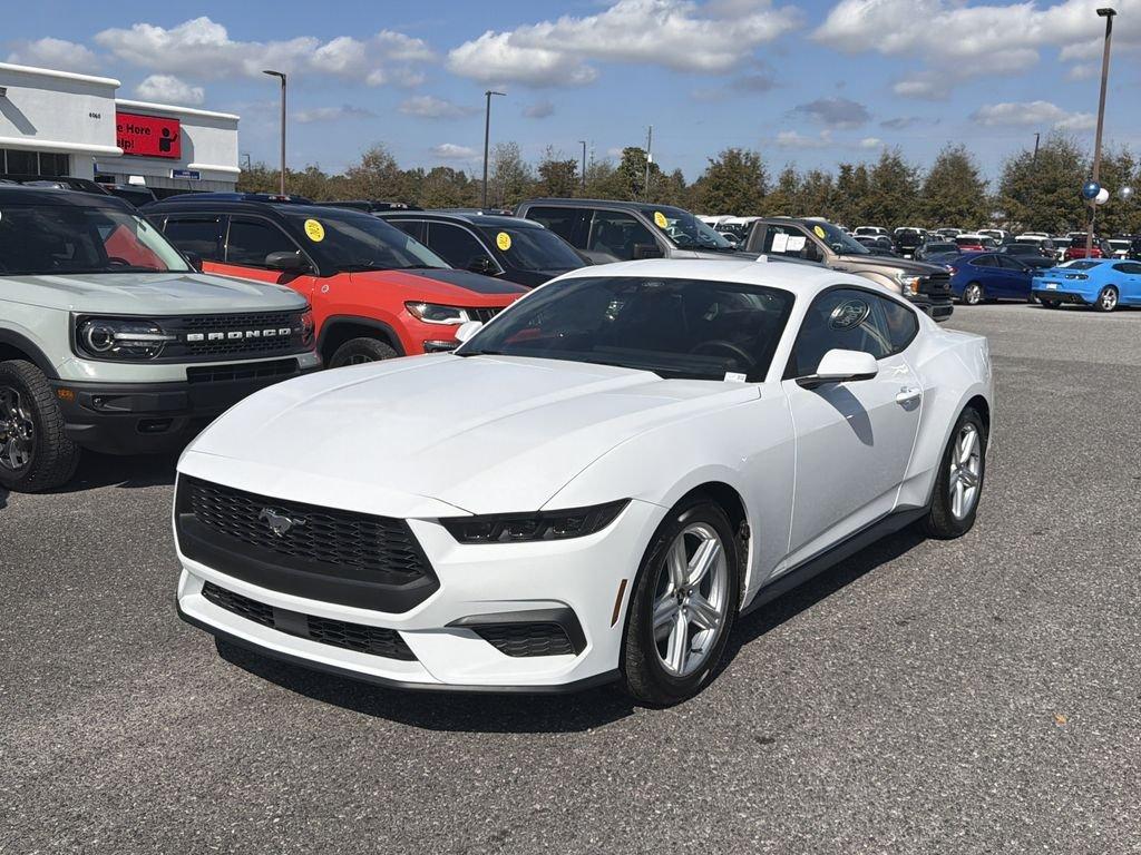 Ford Mustang Ecoboost® Premium Fastback - Thumbnail 9