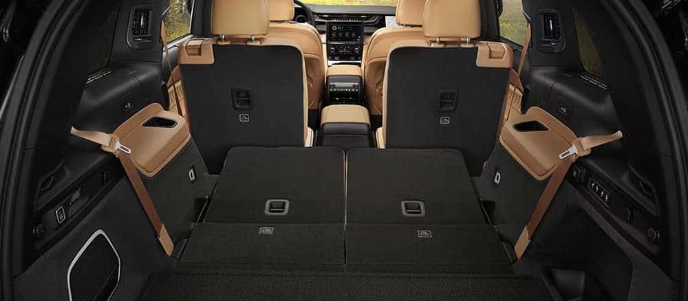 Jeep Grand Cherokee - Thumbnail 2