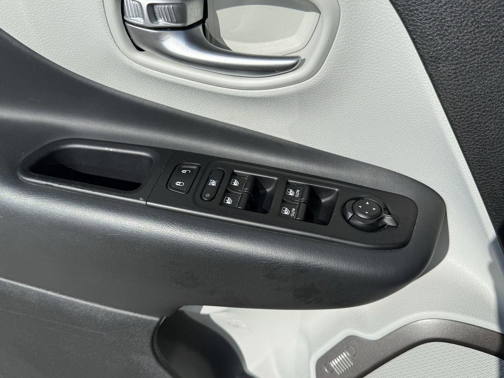 Jeep Renegade Limited - Thumbnail 20