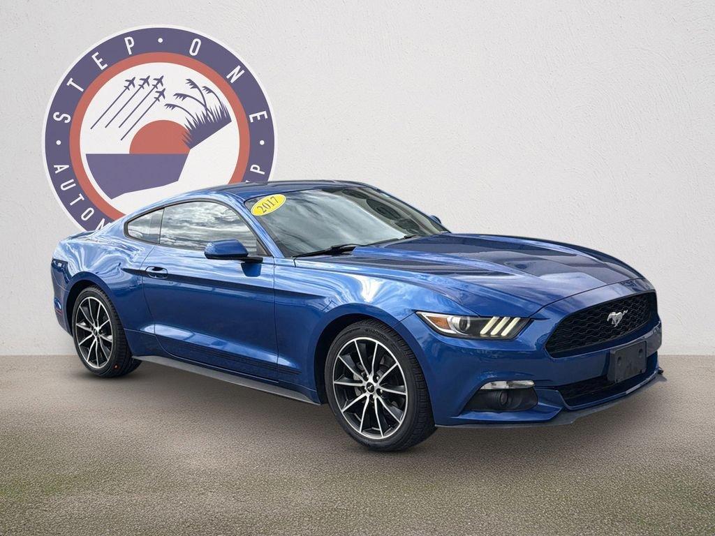 Ford Mustang Ecoboost - Thumbnail 3