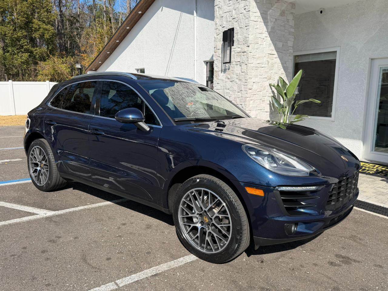 Porsche Macan - Thumbnail 20