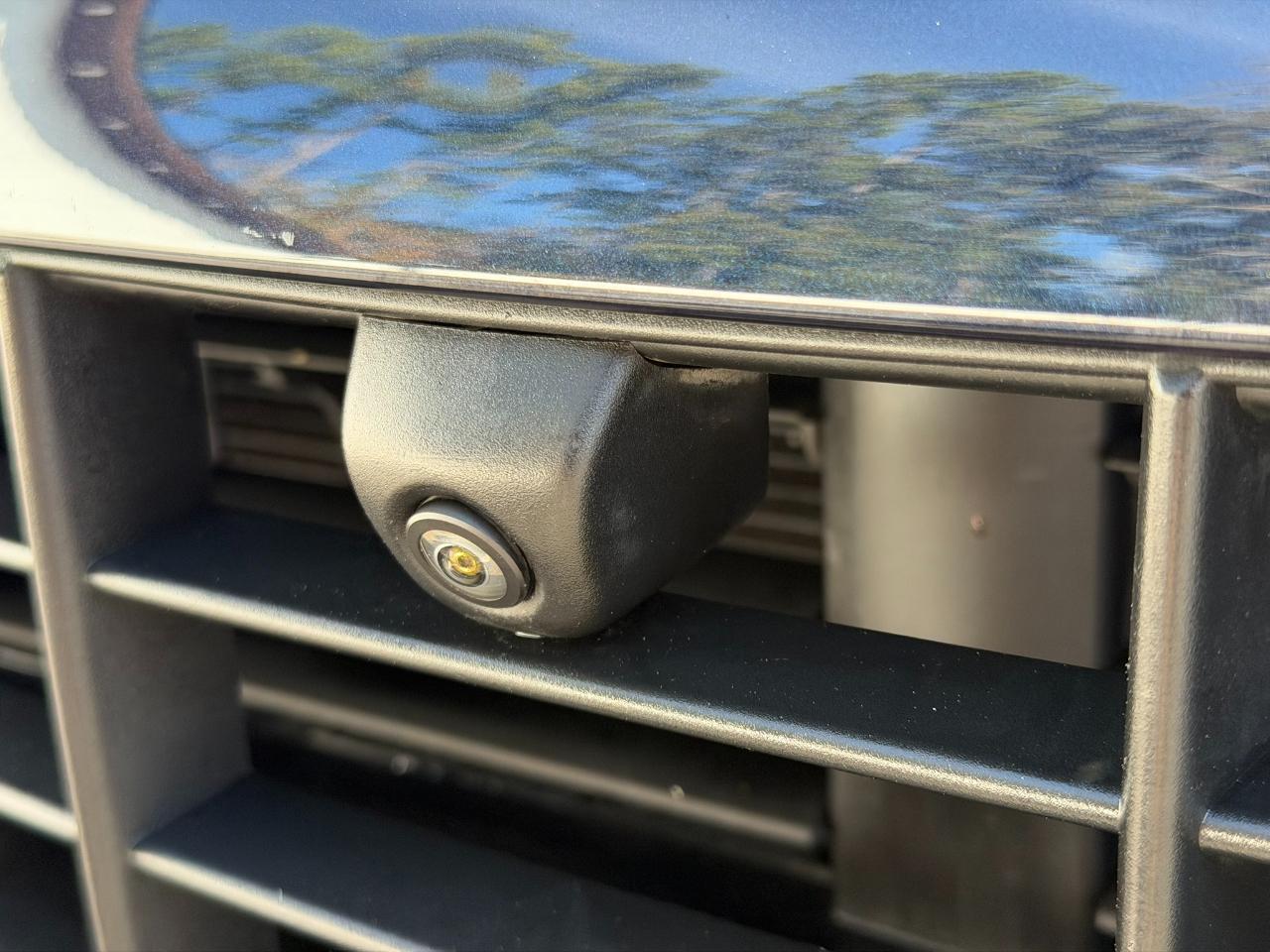 Porsche Macan - Thumbnail 6