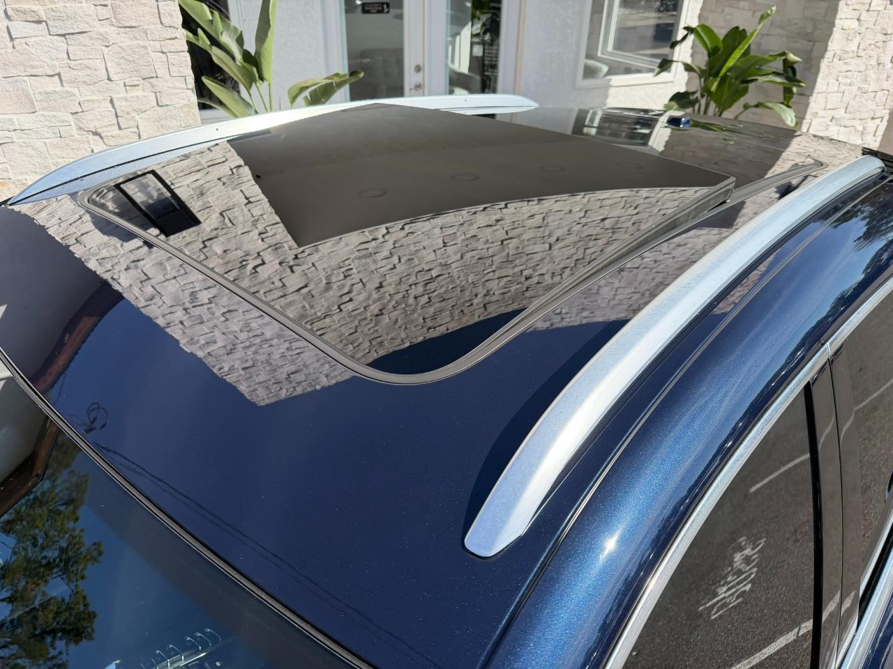 Porsche Macan - Thumbnail 10