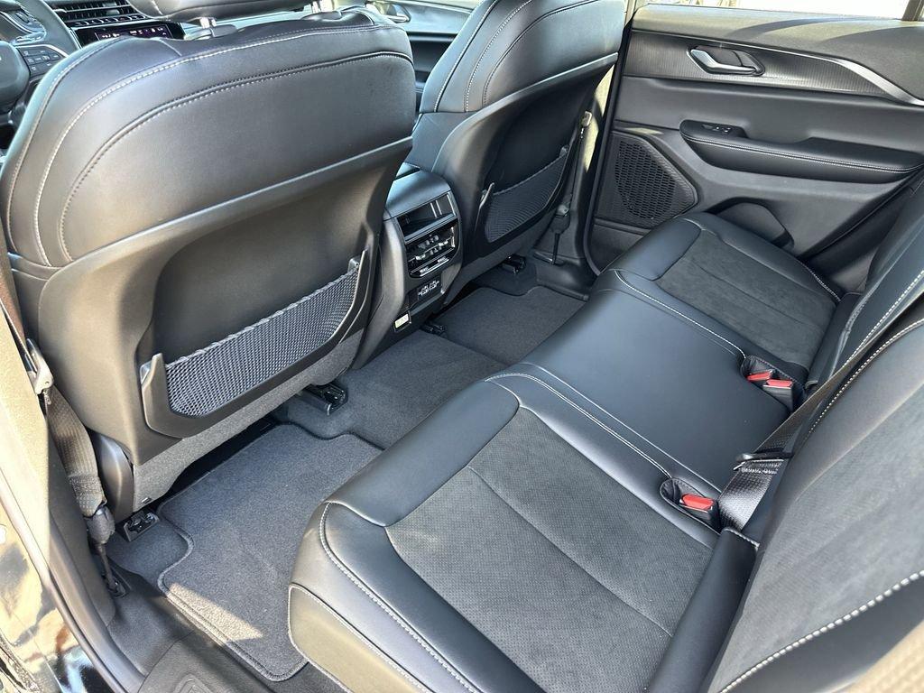 Jeep Grand Cherokee Altitude X - Thumbnail 18