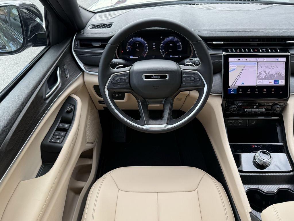 Jeep Grand Cherokee Limited - Thumbnail 16