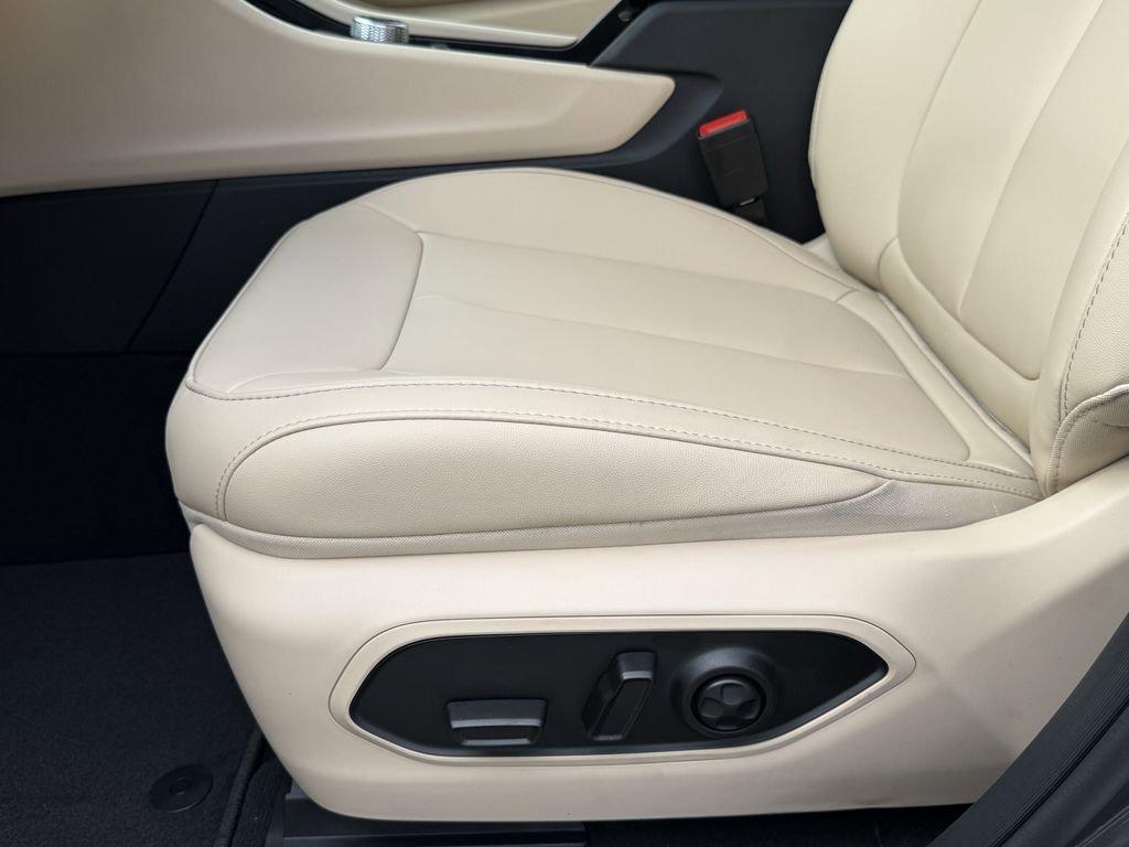 Jeep Grand Cherokee Limited - Thumbnail 14