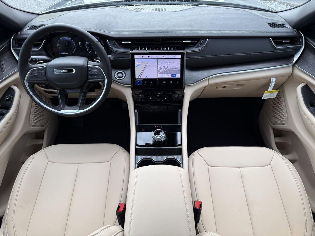 Jeep Grand Cherokee Limited - Thumbnail 15