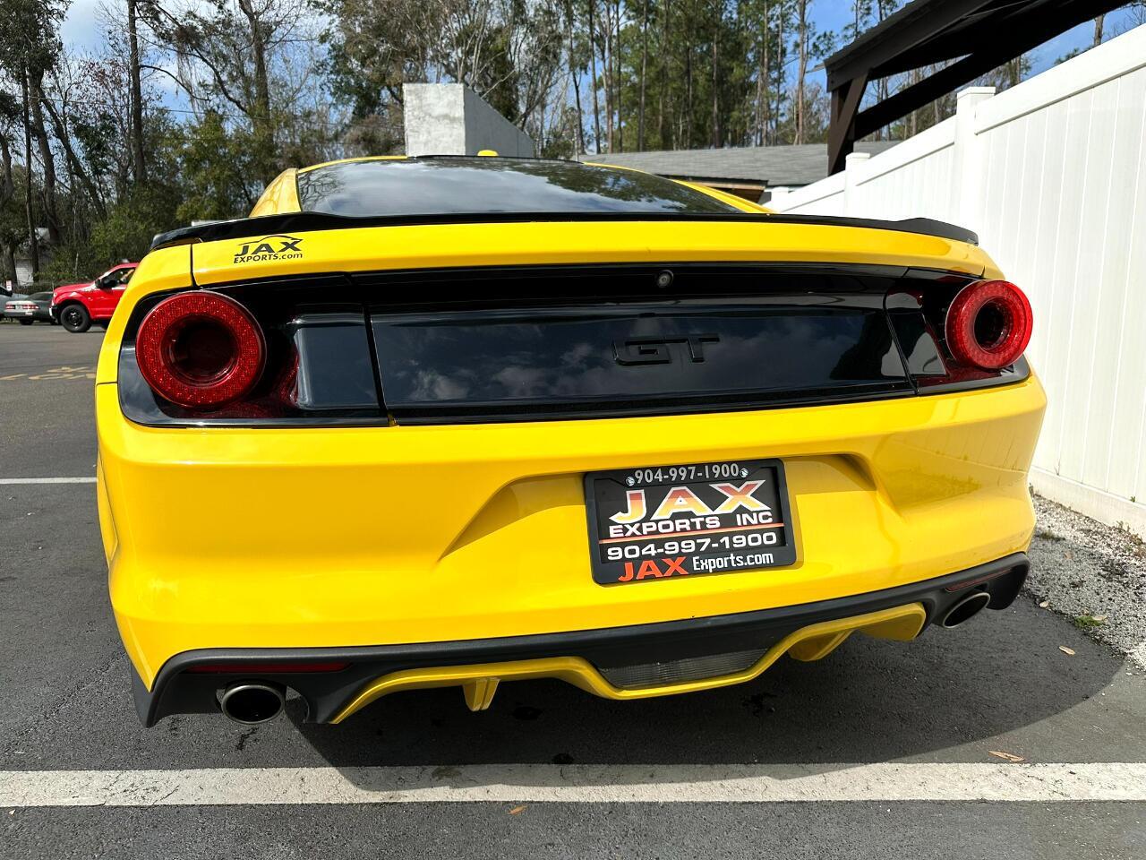 Ford Mustang - Thumbnail 5