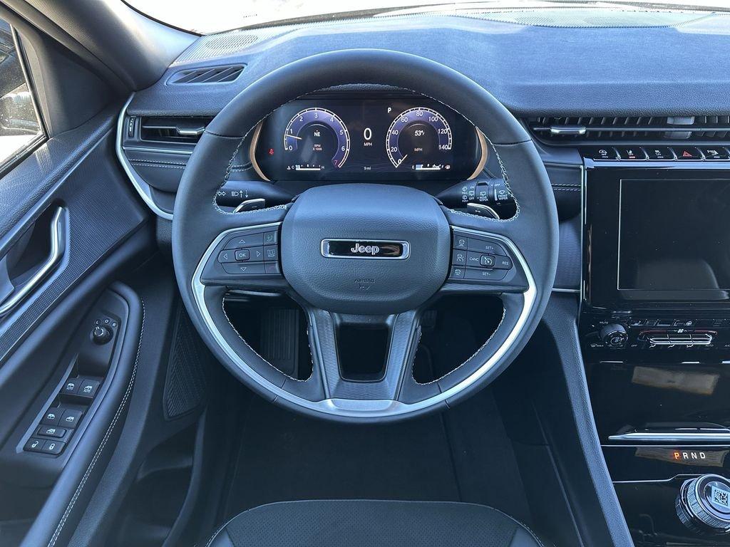 Jeep Grand Cherokee - Thumbnail 15