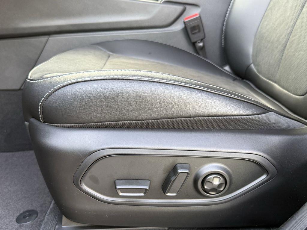 Jeep Grand Cherokee Altitude X - Thumbnail 14