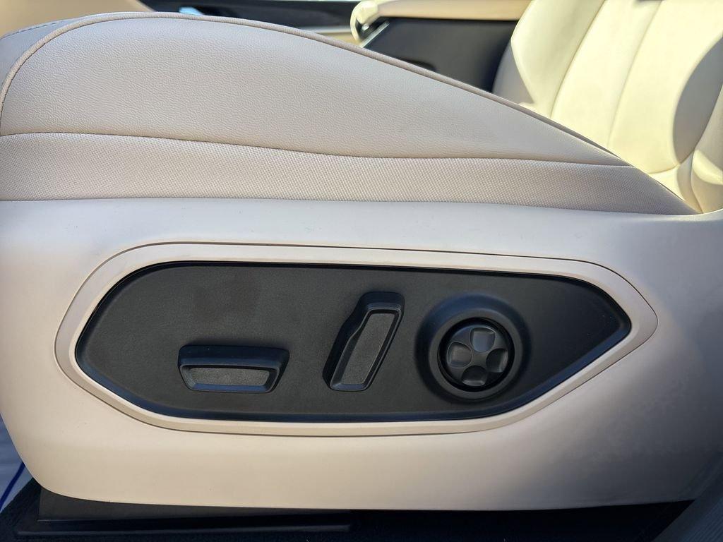 Jeep Grand Cherokee Limited - Thumbnail 14