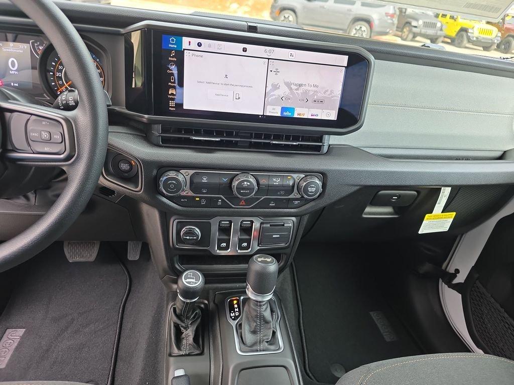 Jeep Wrangler Sport - Thumbnail 16