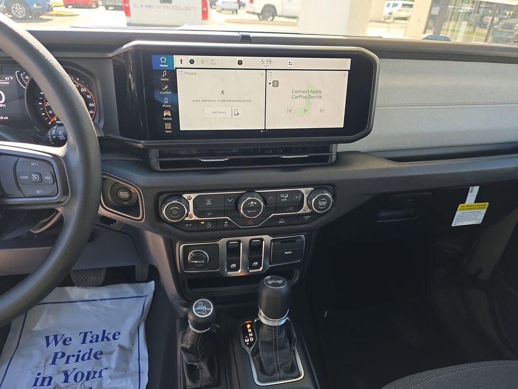 Jeep Wrangler Sport - Thumbnail 16