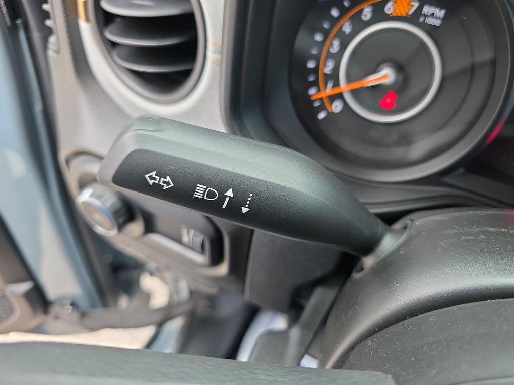 Jeep Wrangler Sport - Thumbnail 20