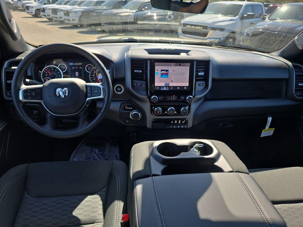 Ram 1500 Express - Thumbnail 17