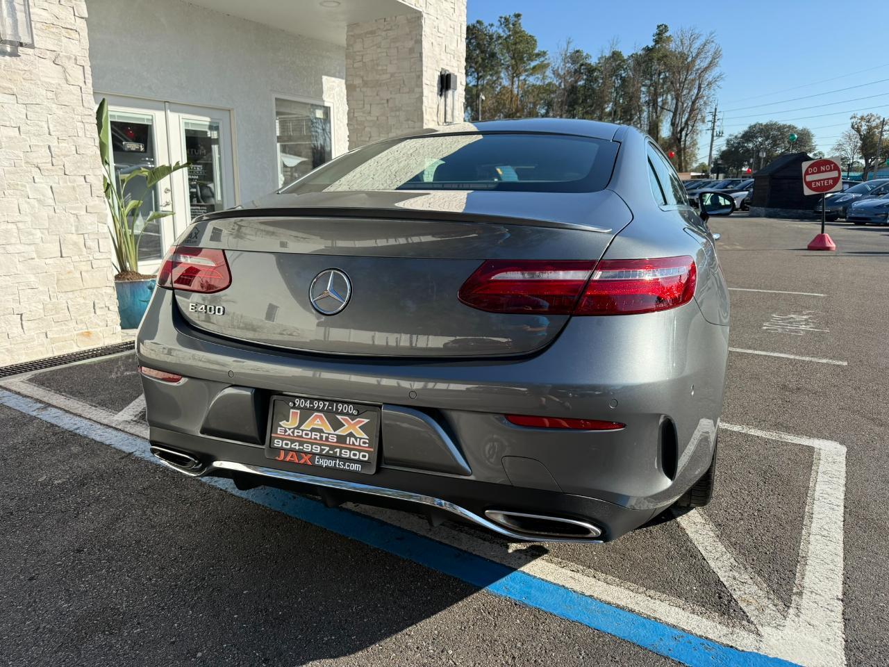 Mercedes-Benz E-Class - Thumbnail 17