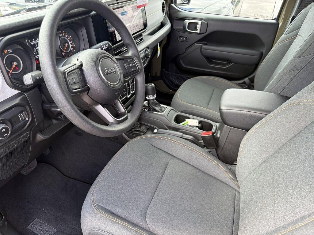 Jeep Gladiator Sport - Thumbnail 13