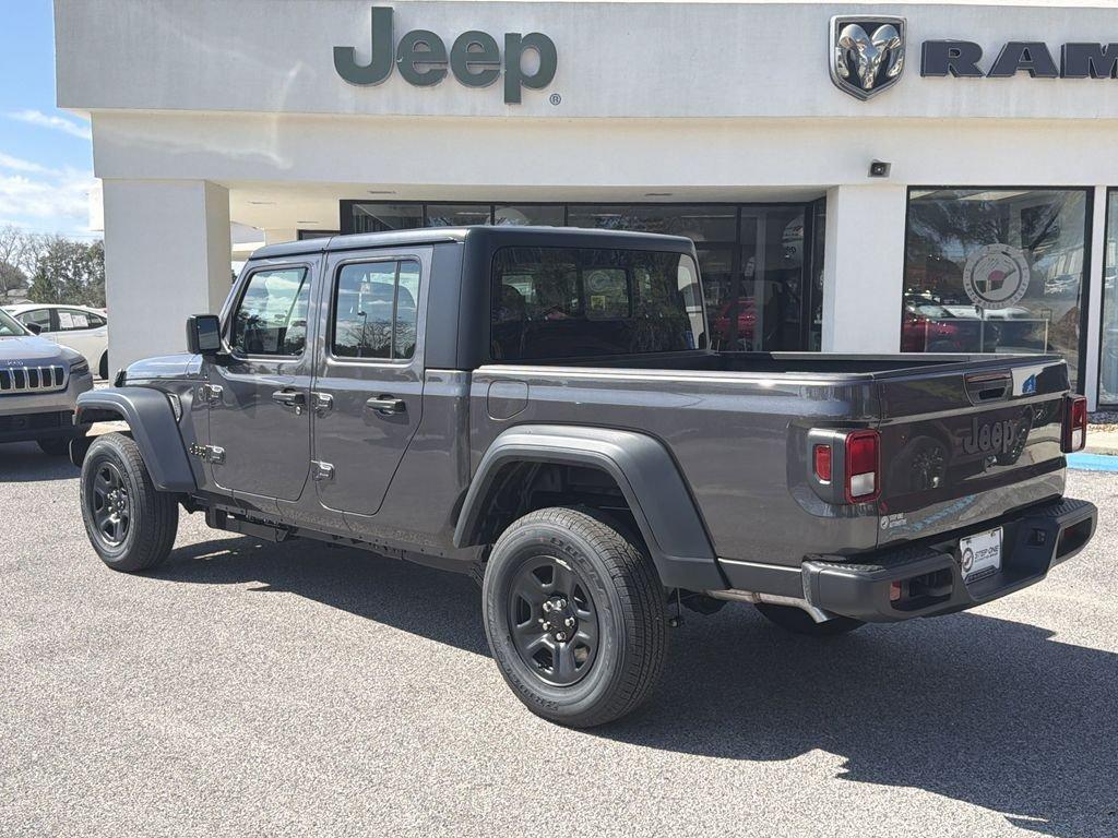 Jeep Gladiator Sport - Thumbnail 8