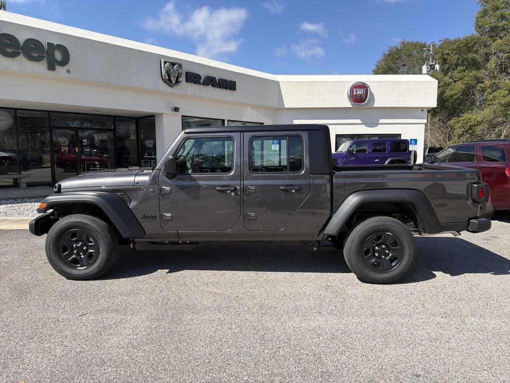 Jeep Gladiator Sport - Thumbnail 9