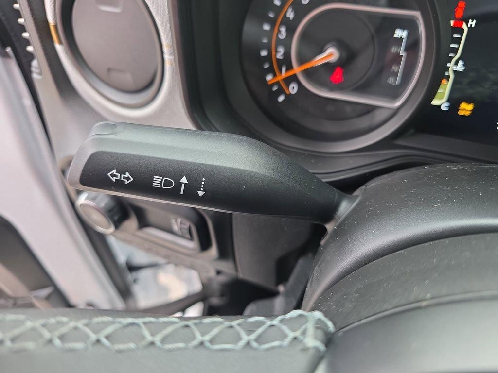 Jeep Wrangler Sport S - Thumbnail 20