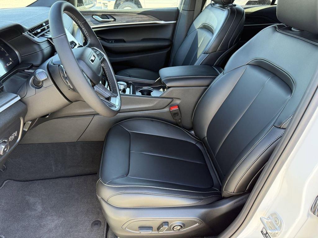 Jeep Grand Cherokee Limited - Thumbnail 12