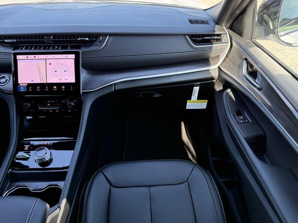 Jeep Grand Cherokee Limited - Thumbnail 17