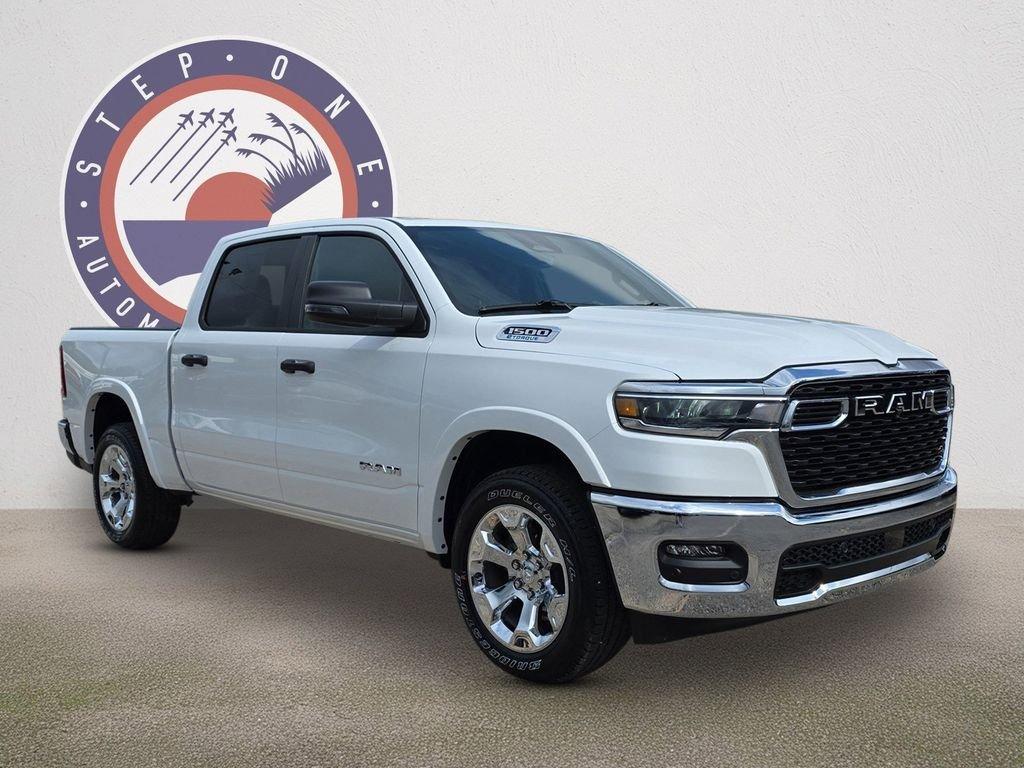 Ram 1500 Big Horn/Lone Star - Thumbnail 3