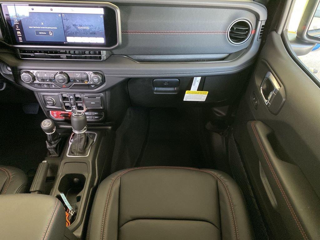 Jeep Wrangler Rubicon - Thumbnail 17