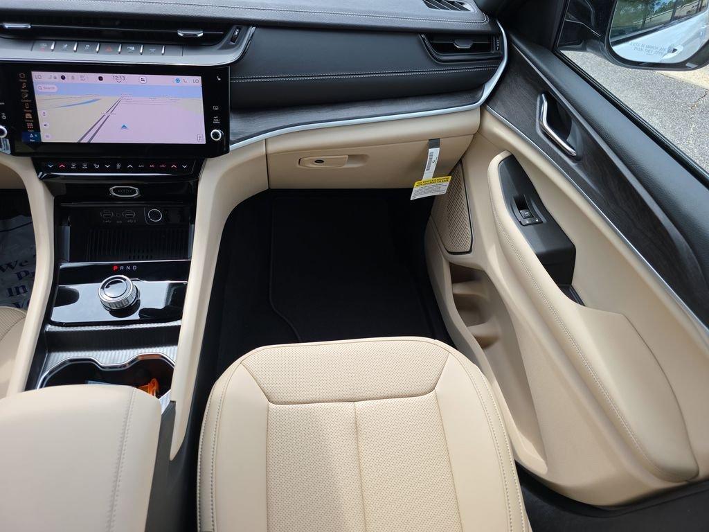 Jeep Grand Cherokee L Limited - Thumbnail 18