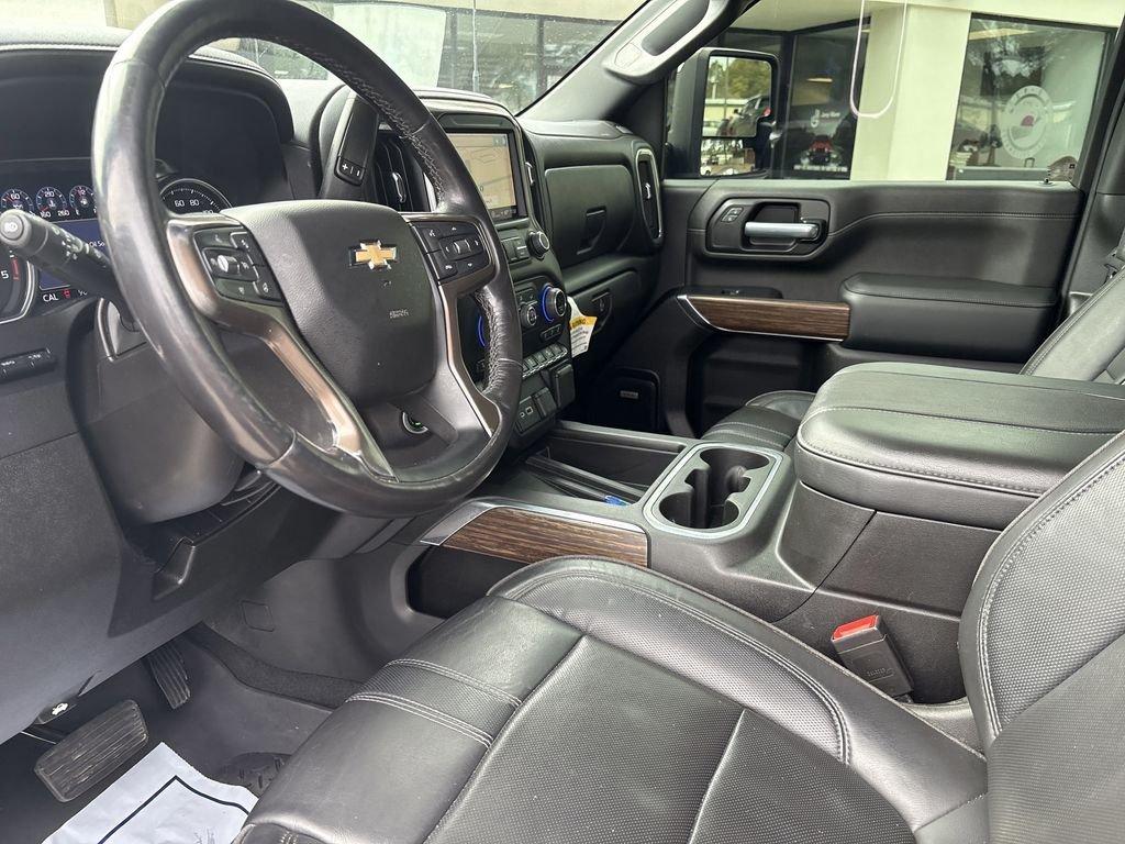 Chevrolet Silverado 2500Hd High Country - Thumbnail 12