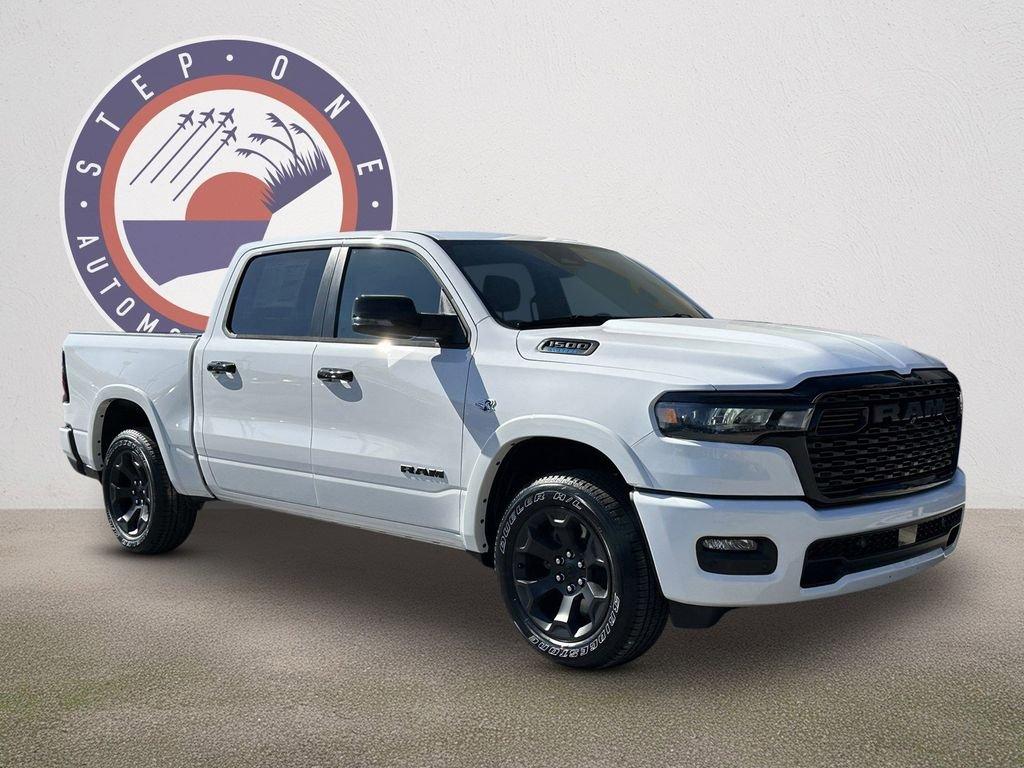 Ram 1500 Big Horn/Lone Star - Thumbnail 3