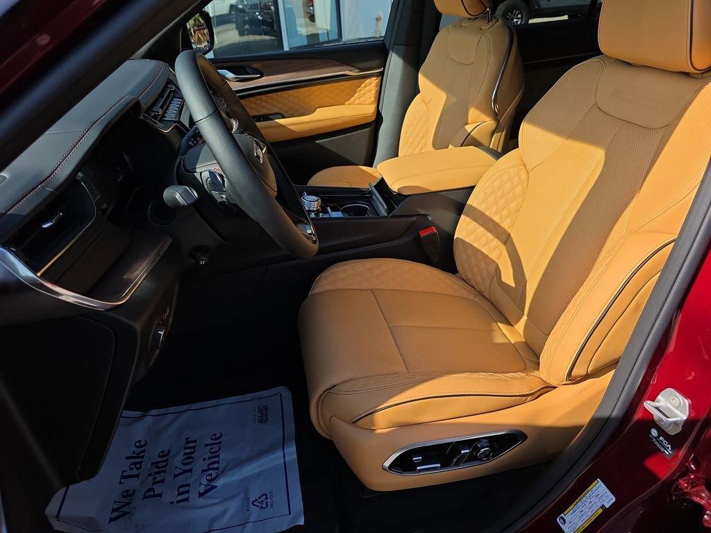 Jeep Grand Cherokee L Summit - Thumbnail 13