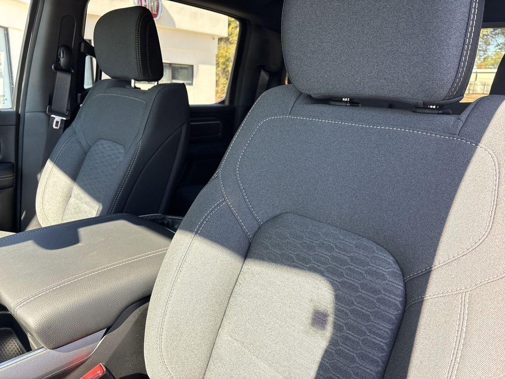 Ram 1500 Big Horn/Lone Star - Thumbnail 13