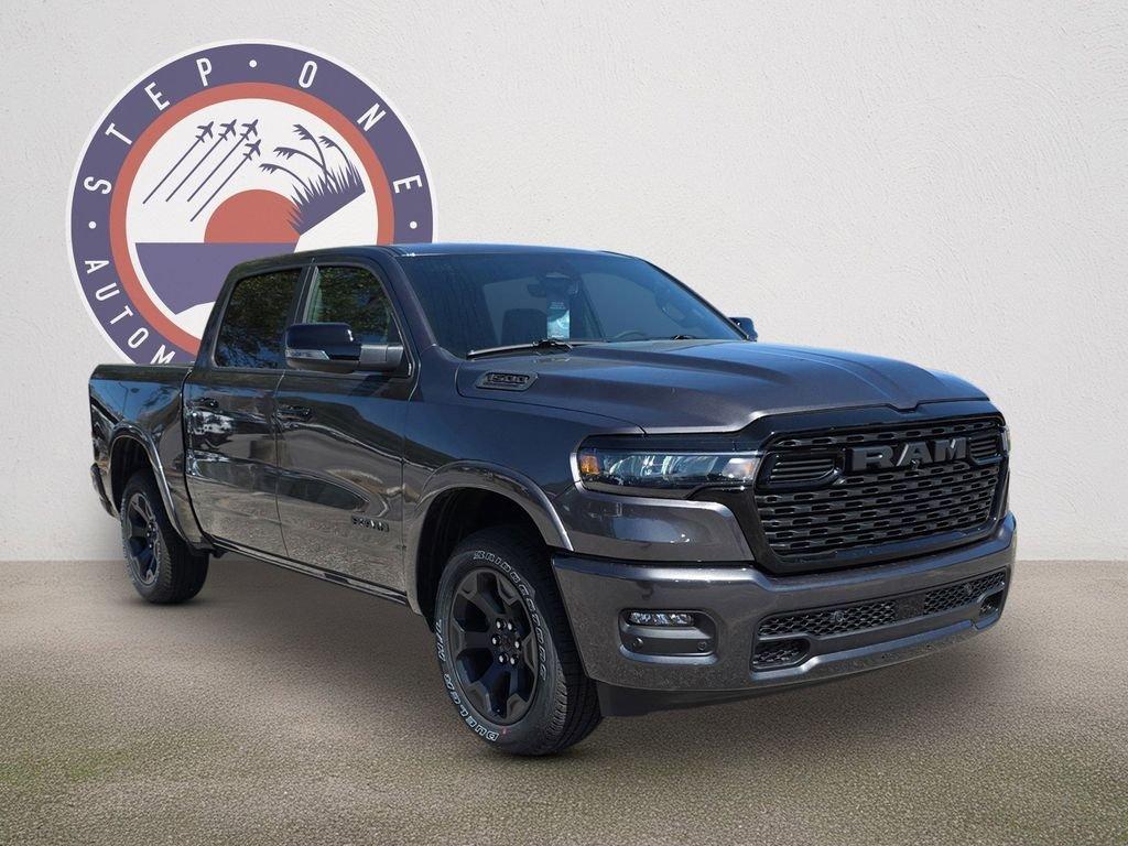 Ram 1500 Big Horn/Lone Star - Thumbnail 3