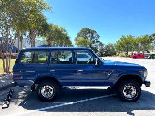 Toyota Land Cruiser - Thumbnail 10