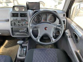 Mitsubishi Pajero - Thumbnail 5