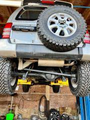 Mitsubishi Pajero - Thumbnail 2