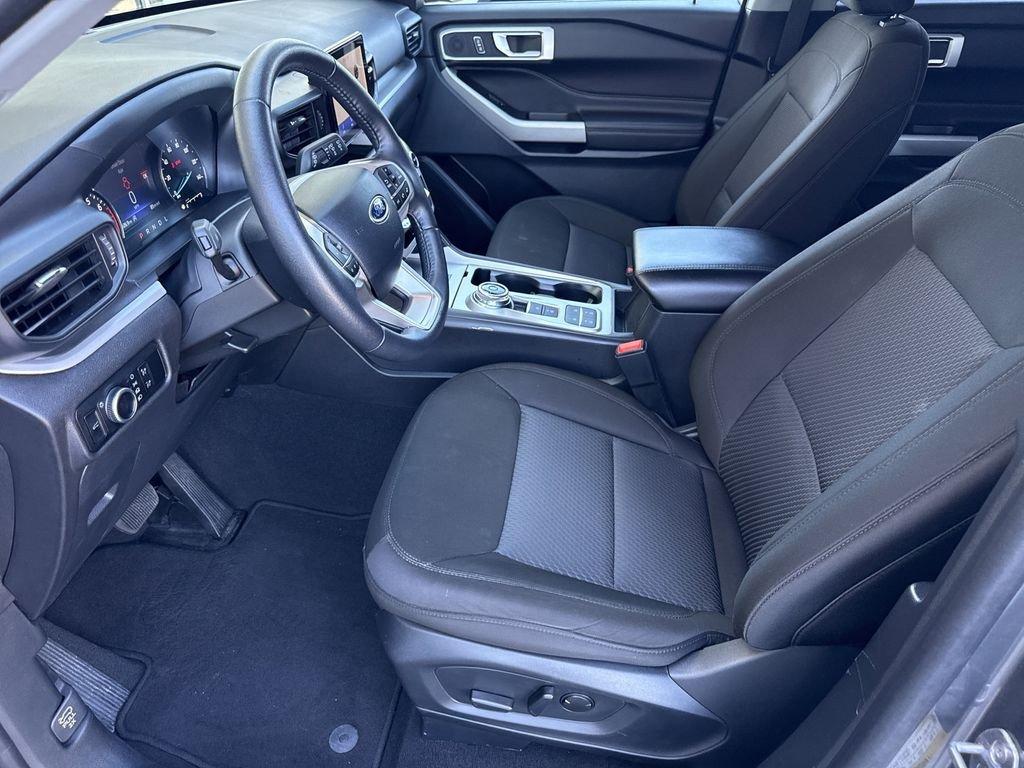 Ford Explorer Xlt Rwd 4D Sport Utility - Thumbnail 13
