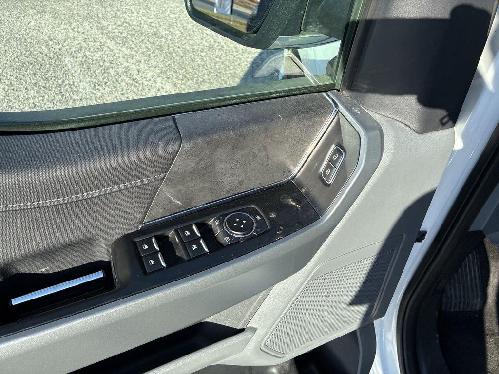 Ford F-150 Xlt 4Wd 4D Supercrew - Thumbnail 17