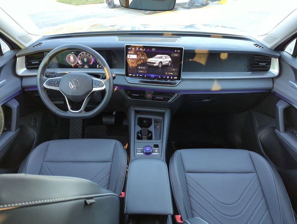 Volkswagen Tiguan 2.0T Se Fwd 4D Sport Utility - Thumbnail 15